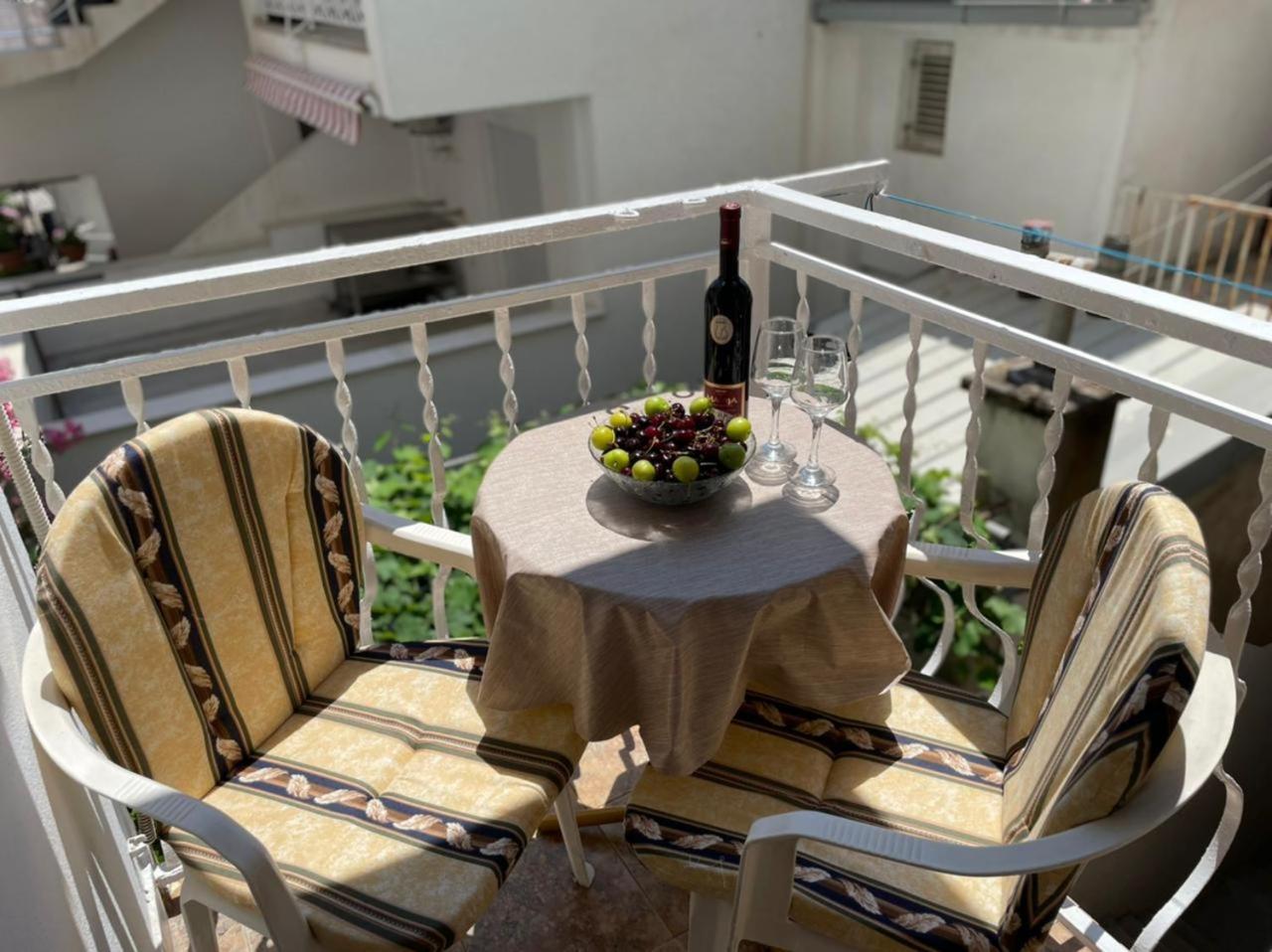 Jelic Apartmani Сутоморе Екстер'єр фото