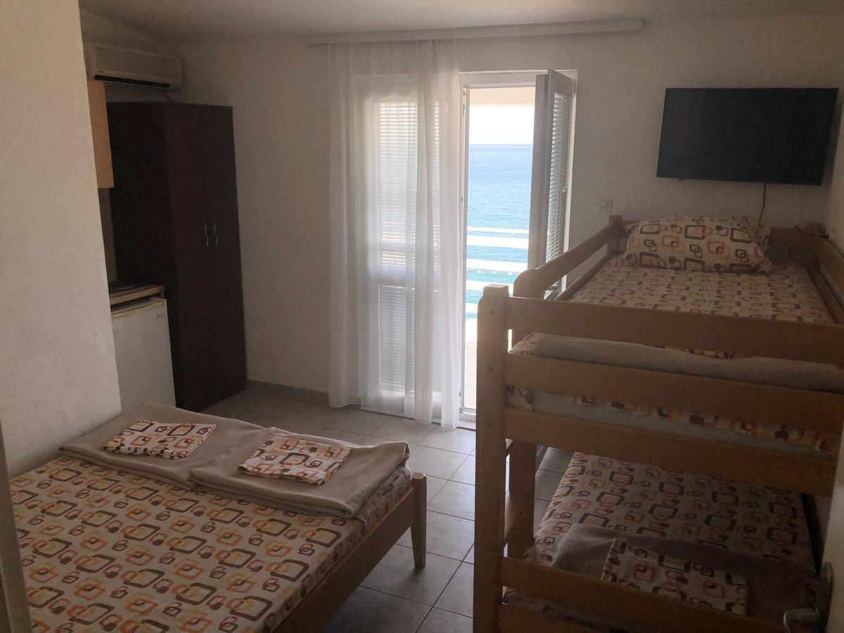 Jelic Apartmani Сутоморе Екстер'єр фото